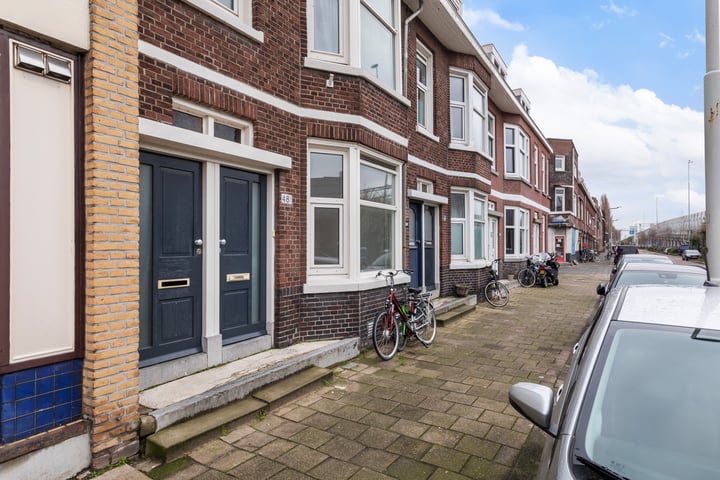 View photo 32 of Parallelstraat 48-A