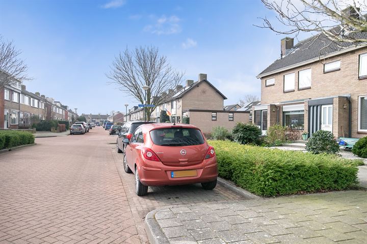 Bekijk foto 34 van Prinses Beatrixstraat 48