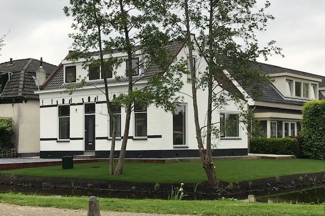 Bekijk foto 1 van Dorpsweg 33