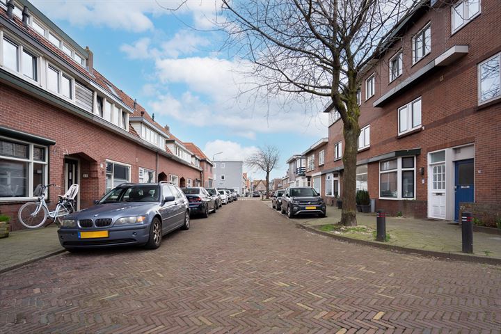 Bekijk foto 41 van Dennenstraat 18