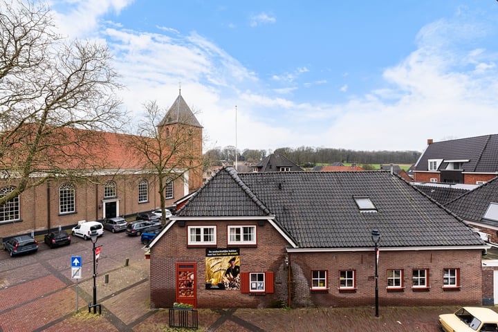 View photo 30 of Taets van Amerongenstraat 2-10