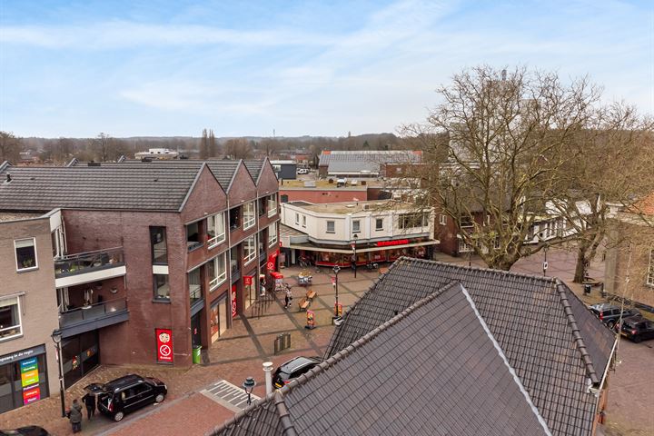 View photo 33 of Taets van Amerongenstraat 2-10