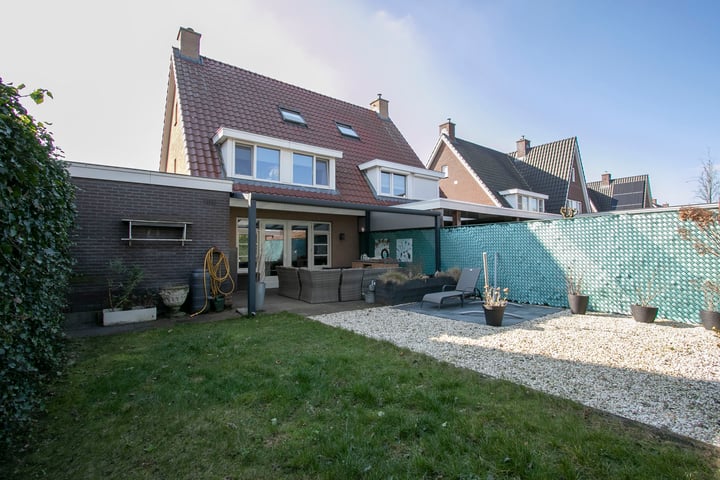 Bekijk foto 43 van Walestraat 67