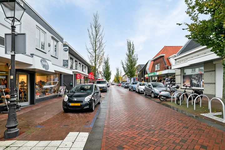 Bekijk foto 37 van Van Beethovenstraat 41