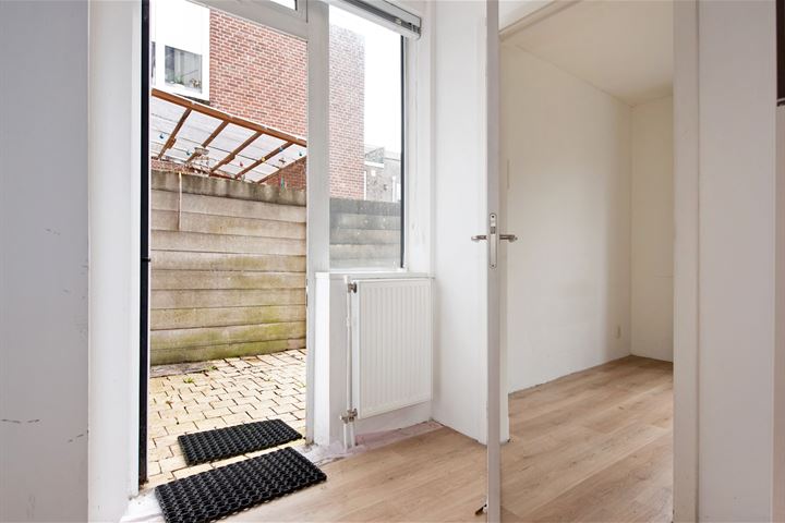 Bekijk foto 15 van Willemstraat 34