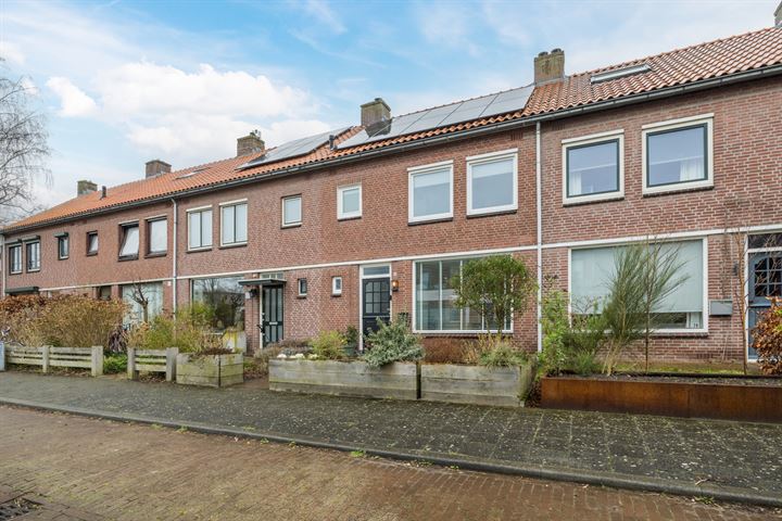 Bekijk foto 34 van Barnsteenstraat 30