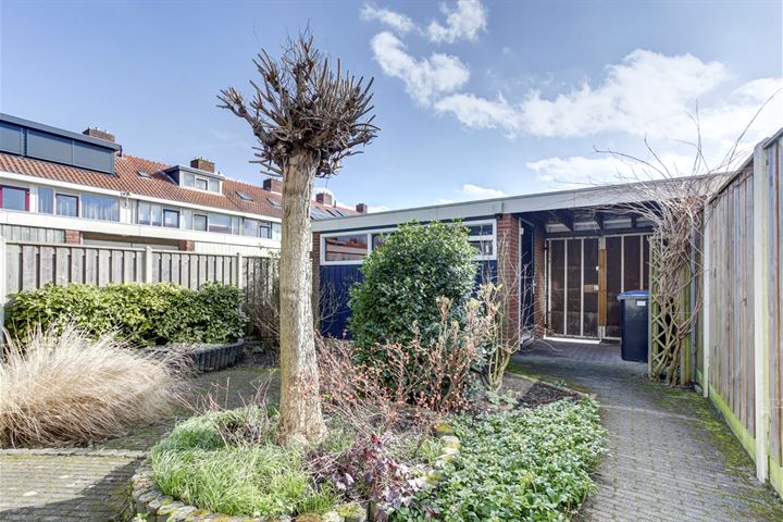 Bekijk foto 33 van Anemoonstraat 11