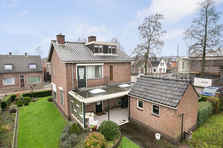 Bekijk foto 40 van Deventerstraat 41