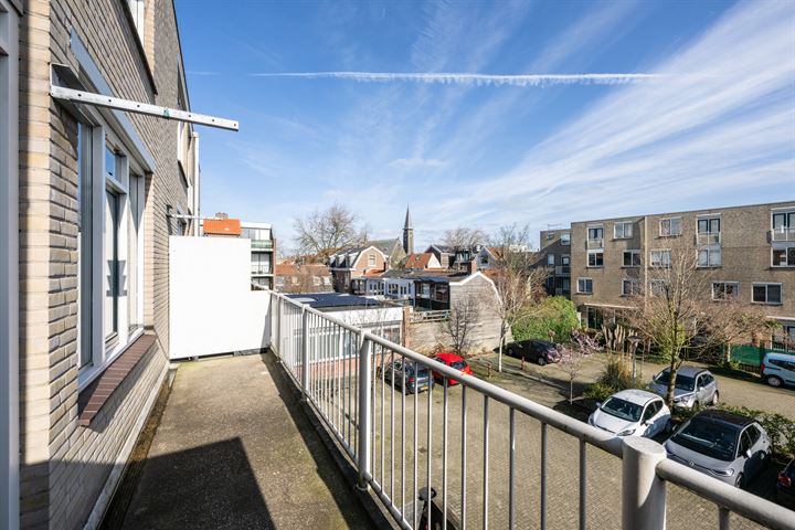 View photo 2 of Koolstraat 3-C