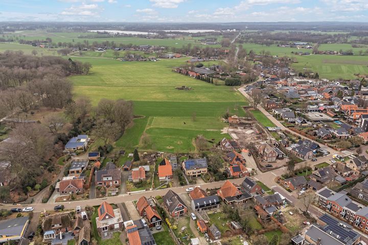 Bekijk foto 35 van Bergweg 26