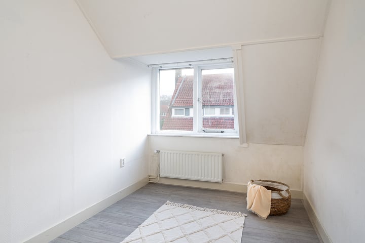 Bekijk foto 19 van van Beverwijckstraat 7