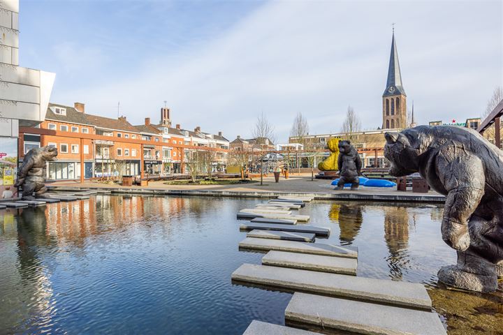 Bekijk foto 5 van B.P. Hofstedestraat 21