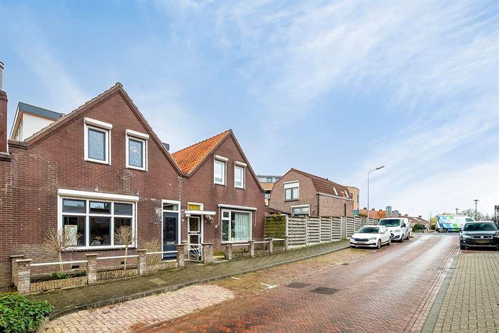 Bekijk foto 42 van Burg. Langebeekestraat 4