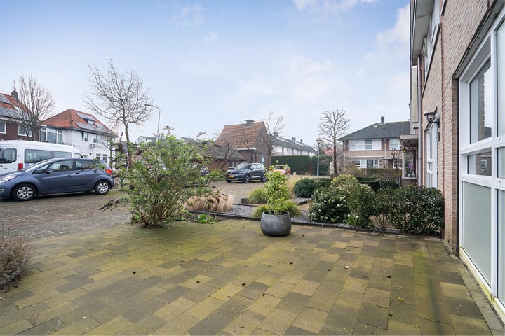 Bekijk foto 45 van Lindenlaan 4