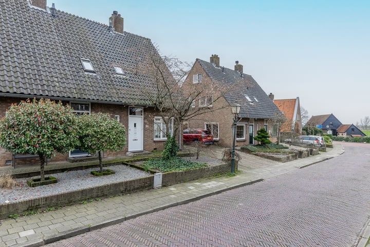 Bekijk foto 24 van Donkerstraat 34