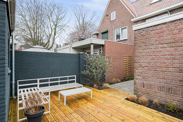 Bekijk foto 49 van Bergen op Zoomstraat 4