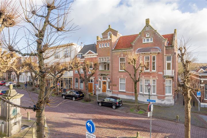 Bekijk foto 2 van Voorstraat 85