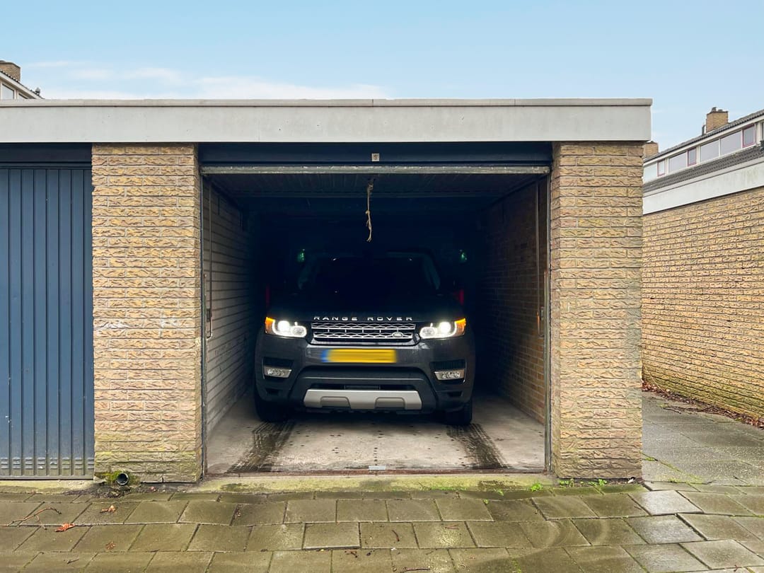 Foto 7 van Buys Ballotlaan garage S