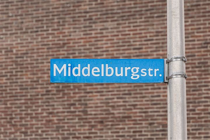 Bekijk foto 2 van Middelburgstraat 30