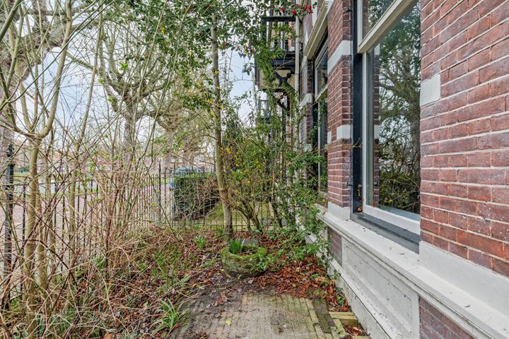 Bekijk foto 42 van Oostsingel 134