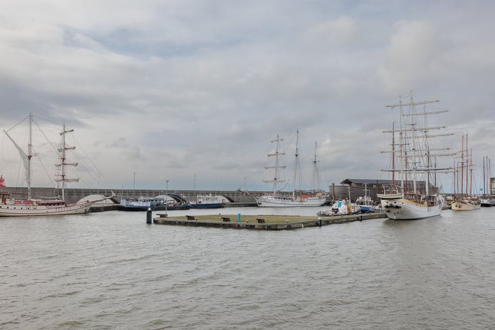 Bekijk foto 37 van Harderwijkstraat 45