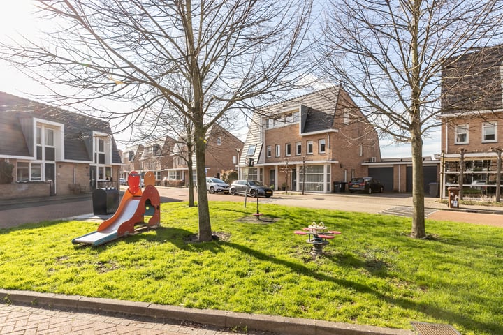 View photo 41 of Clausstraat 67