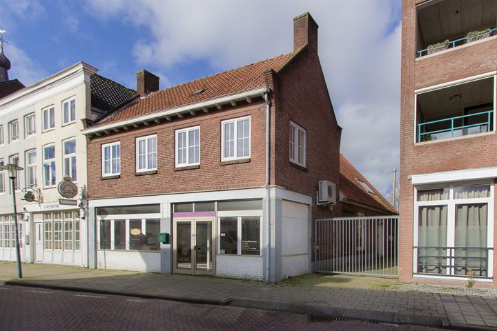 Grotestraat 133, Waalwijk