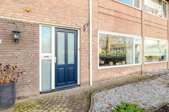 Bekijk foto 38 van Beemdstraat 4