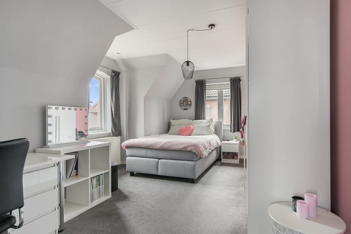 Foto 24 van Steenheuvelsestraat 51