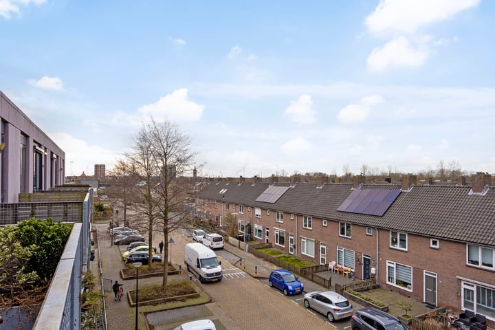 Bekijk foto 16 van Drechtstraat 87