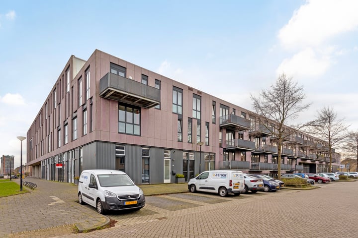 Bekijk foto 20 van Drechtstraat 87