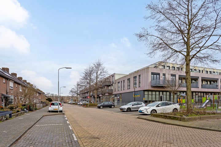 Bekijk foto 21 van Drechtstraat 87