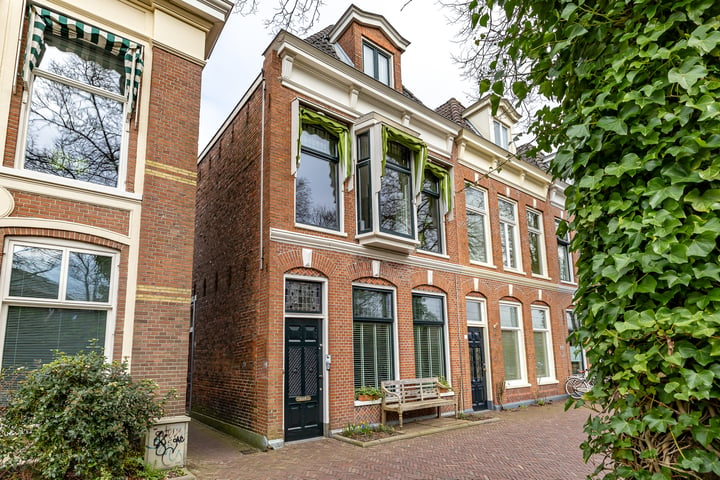 Bekijk foto 1 van Lodewijkstraat 8