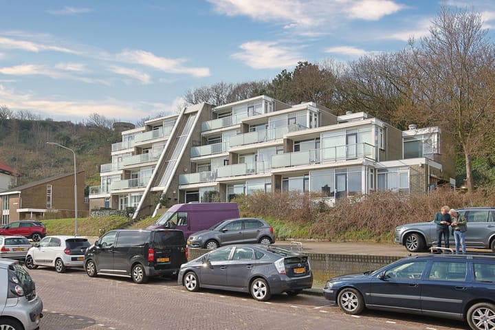 Foto 3 van van Ogtropweg 44