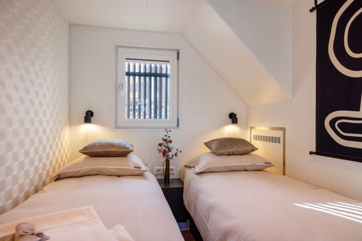 Photo 12 of Vuurtorenweg