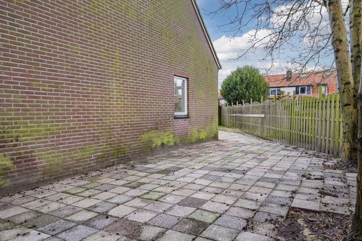 Bekijk foto 29 van Schrassertstraat 44