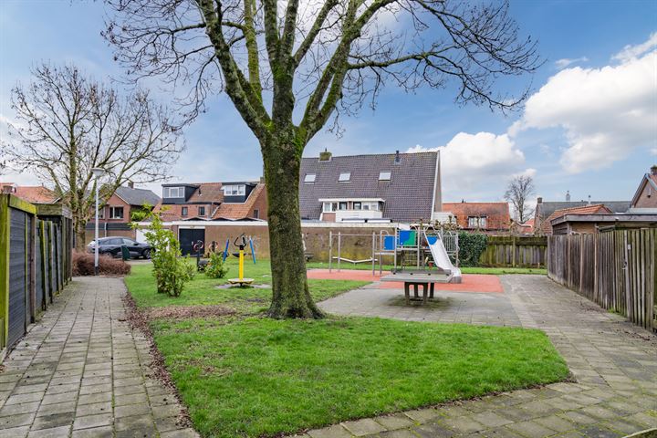 Bekijk foto 33 van Schrassertstraat 44