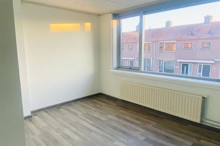 Bekijk foto 15 van Johan de Oudestraat 17