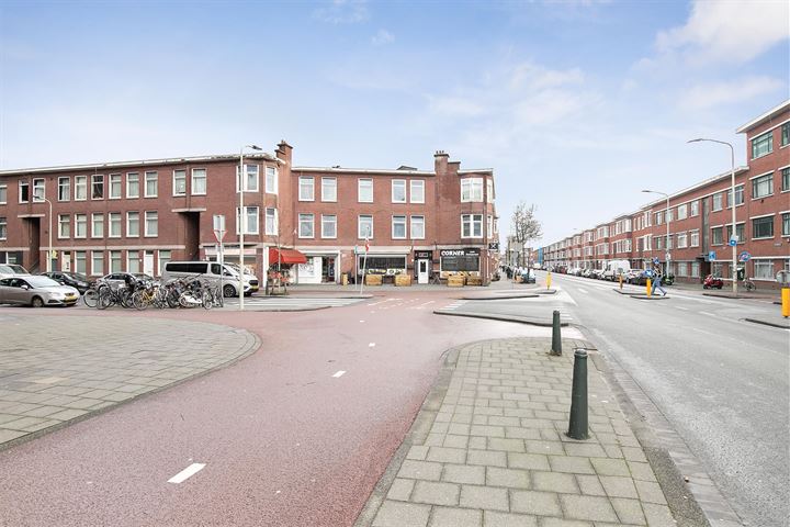 Bekijk foto 20 van Veluweplein 31