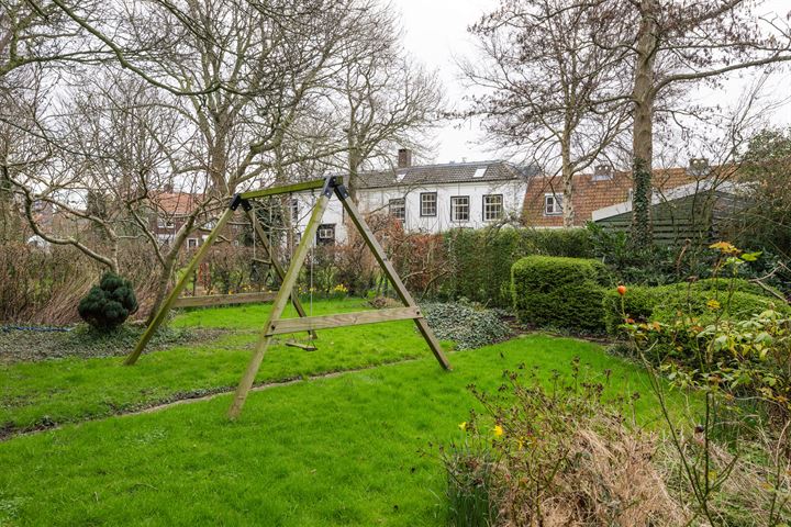 View photo 24 of Zoeterwoudseweg 17