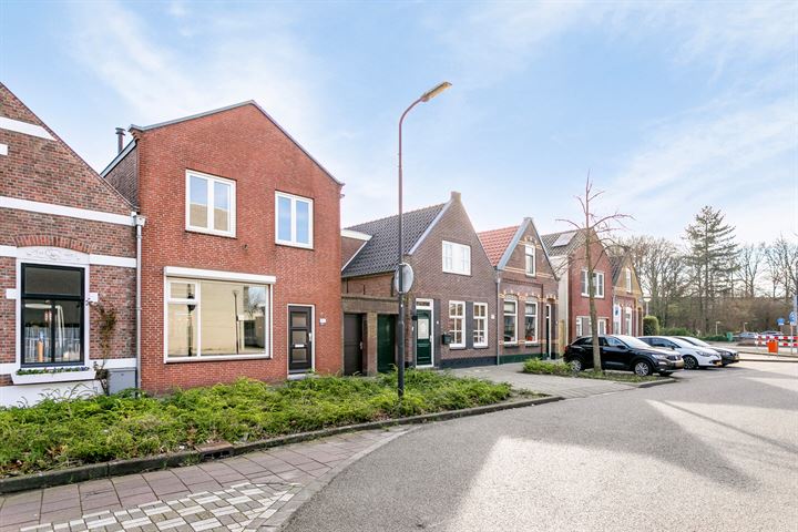 Bekijk foto 33 van Vrouwemadestraat 83