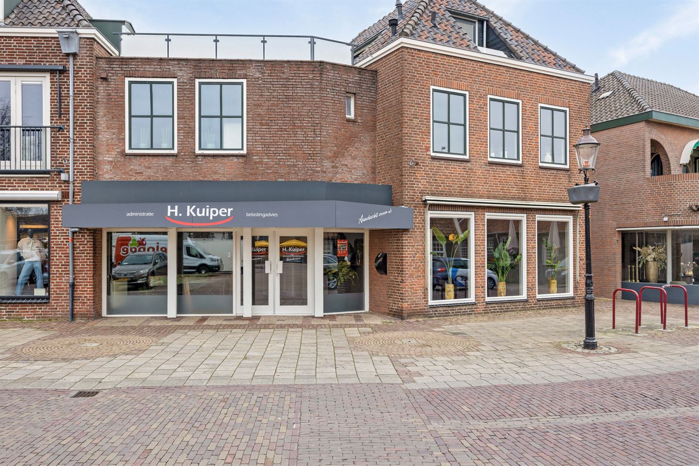 View photo 1 of Teylersstraat 3