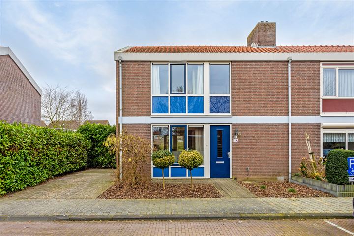 Bekijk foto 1 van Porfierstraat 8