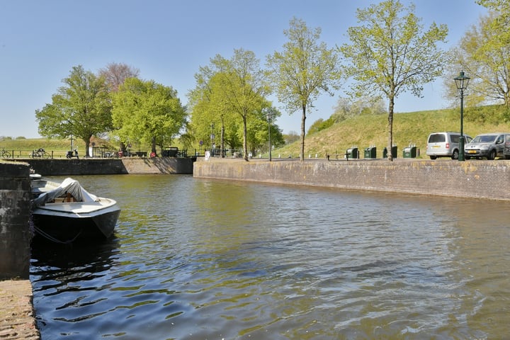 Bekijk foto 3 van Pastoorstraat 26