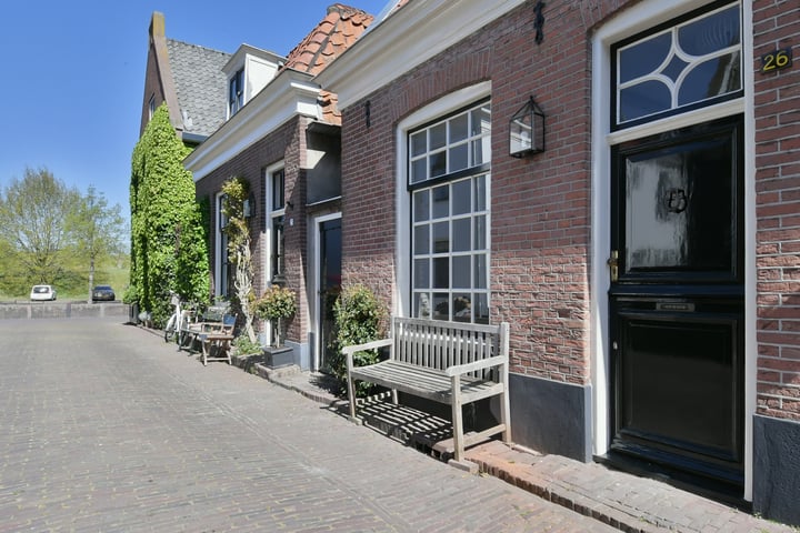 Bekijk foto 2 van Pastoorstraat 26