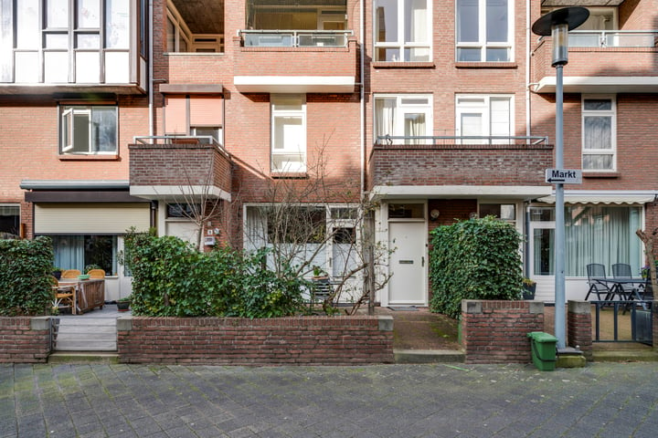 Bekijk foto 4 van Antonietenstraat 6