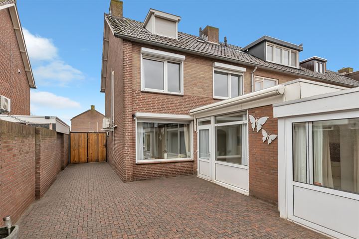 Bekijk foto 35 van Beukehoutstraat 73