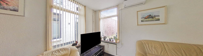 View 360° photo of Woonkamer of Gronausestraat 133