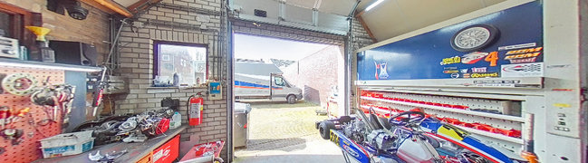 View 360° photo of Garage of Gronausestraat 133