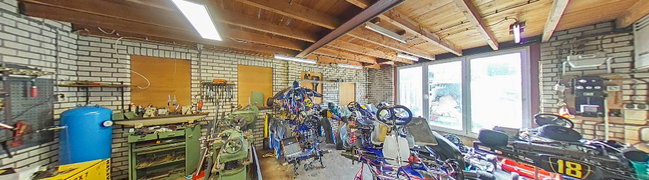 View 360° photo of Garage of Gronausestraat 133